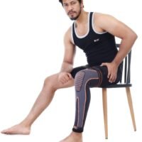 LONG KNEE SUPPORT (WITH STRAP)