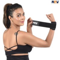 WRIST SUPPORT